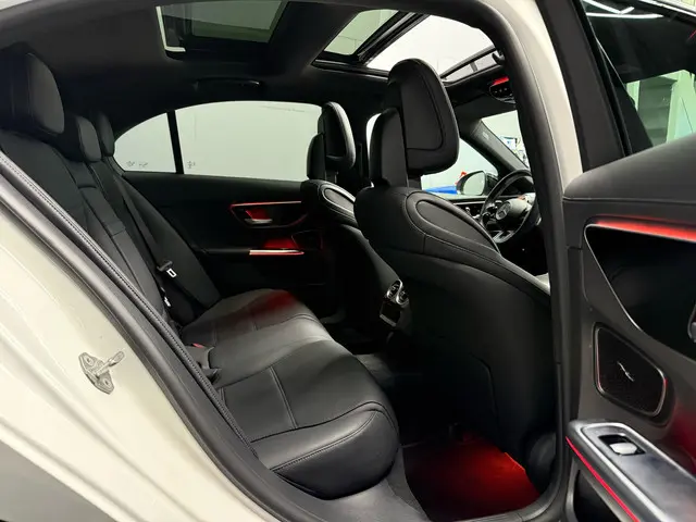 Mercedes-Benz C-Klasse 300 d AMG Line 2023 2023 Diesel 12