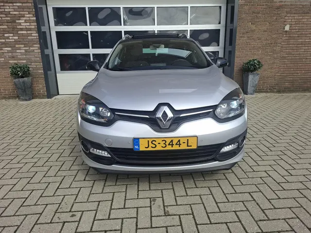 Renault Mégane Estate 1.2 TCe Limited 2016 Benzine 12