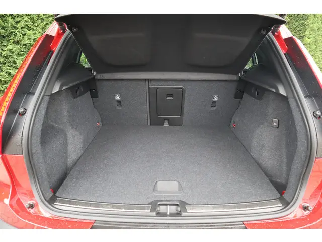 Volvo XC40 1.5 T3 Inscription 2022 Benzine 24