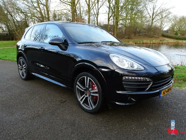 Porsche Cayenne 4.8 S in zeer mooie staat. 2012 Benzine 21