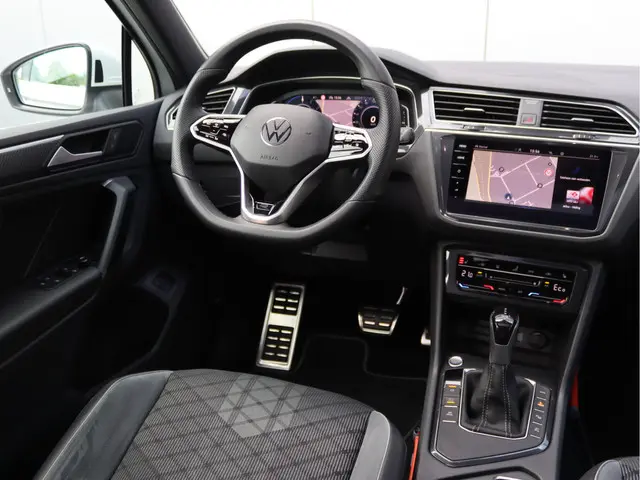 Volkswagen Tiguan Hybrid R-Line 2023 Hybride Benzine 21