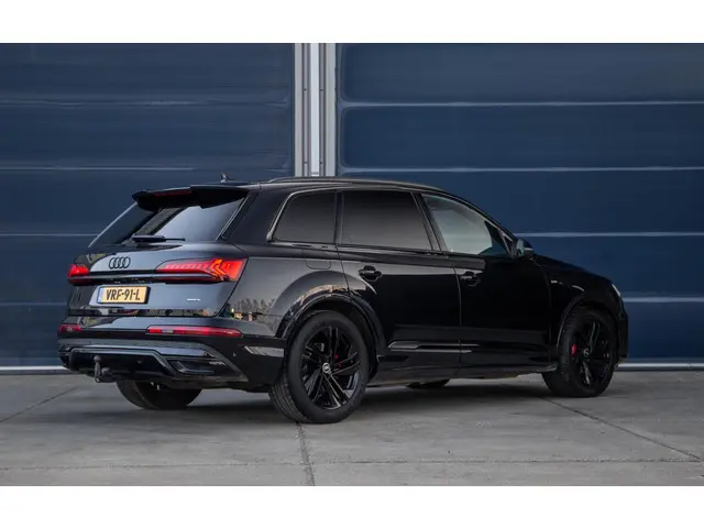 Audi Q7 SQ7 S-Line Grijs kenteken 2020 Diesel 5