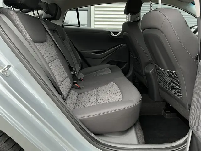 Hyundai IONIQ Comfort EV 2018 Elektrisch 34