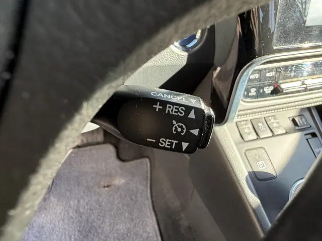 Toyota Auris 1.8 Hybrid Dynamic 2016 Hybride Benzine 16