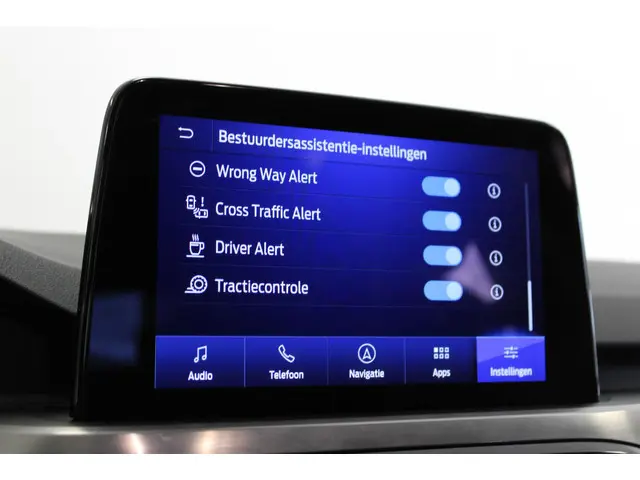Ford Kuga 2.5 PHEV Titanium 2021 Hybride Benzine 37