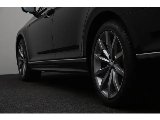 Volkswagen Passat 2.0 TSI R-Line Business + 2020 Benzine 21