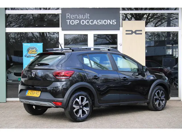 Dacia Sandero Stepway 1.0 TCe 90 Comfort 2021 Benzine 2