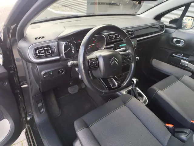 Citroën C3 1.2 PureTech S&S Shine |automaat| 2017 Benzine 11