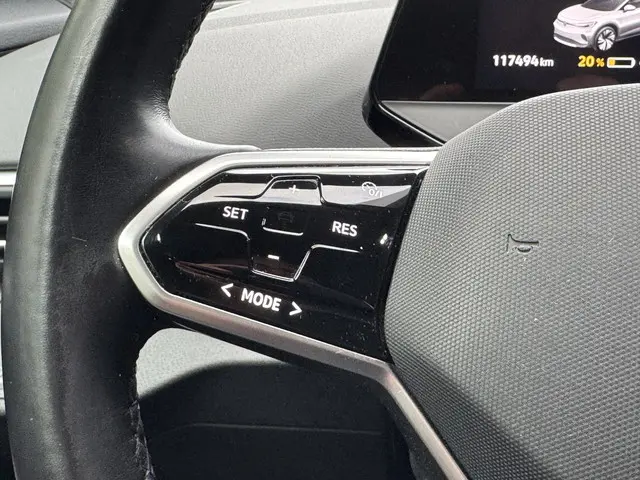 Volkswagen ID.4 First 77 kWh 204pk 2020 Elektrisch 12
