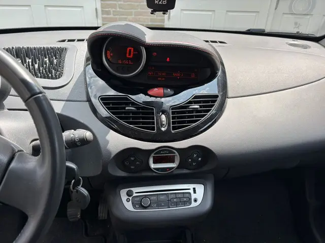 Renault Twingo 1.2 16V Dynamique 2013 Benzine 8