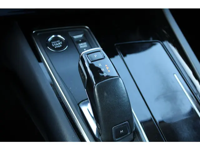 Peugeot 508 SW 1.5 BlueHDI Allure 2020 Diesel 30