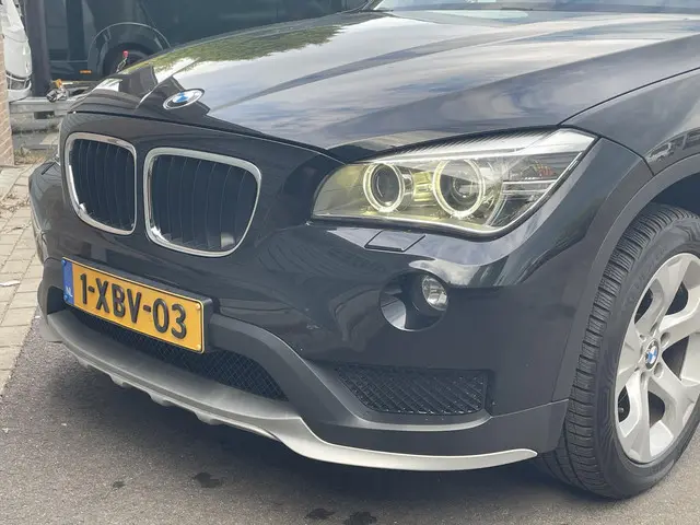 BMW X1 sDrive20i Limited Series 2014 Benzine 15
