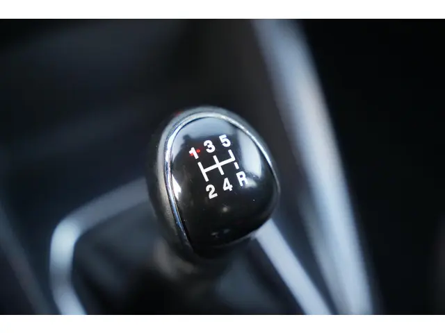 Ford EcoSport 1.0 EcoBoost Titanium 2015 Benzine 32