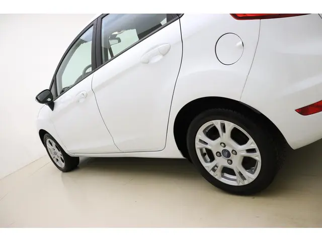 Ford Fiesta 1.0 Style Ultimate 2016 Benzine 16