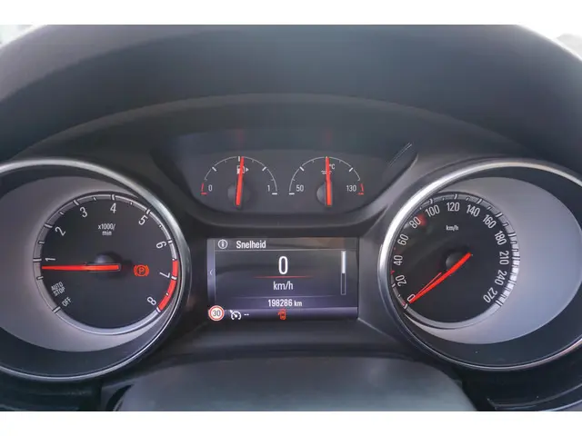 Opel Astra Sports Tourer 1.4 Innovation 2018 Benzine 11