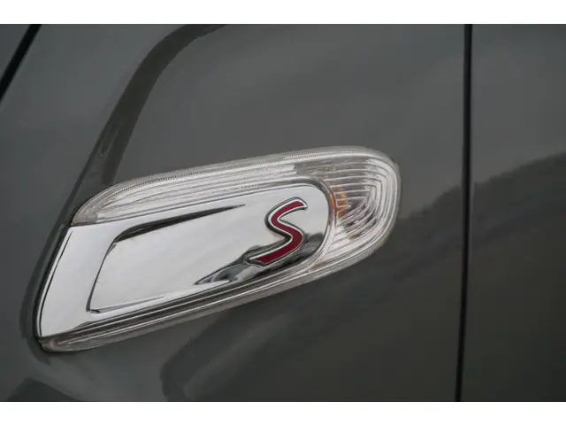 MINI 5-Deurs Cooper S Chili 2020 Benzine 27