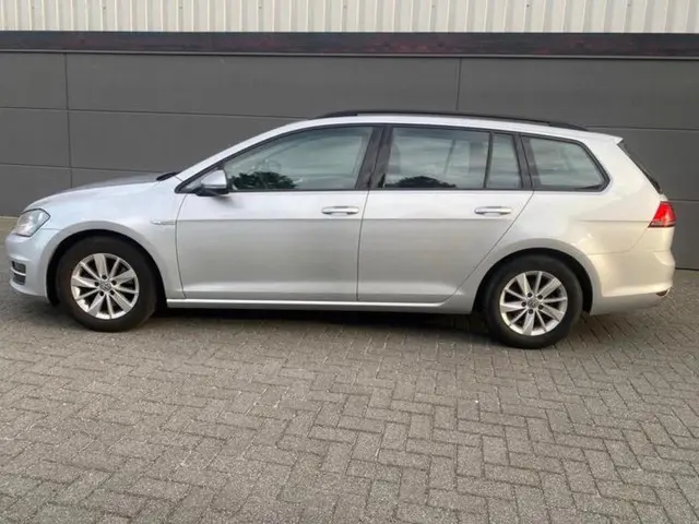 Volkswagen Golf Variant 1.0 TSI Trendline 2016 Benzine 19