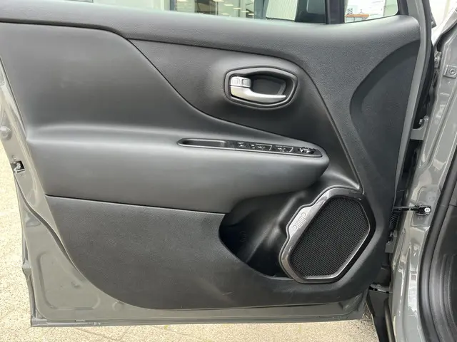 Jeep Renegade 1.5T e-Hybrid S 2023 Hybride Benzine 14