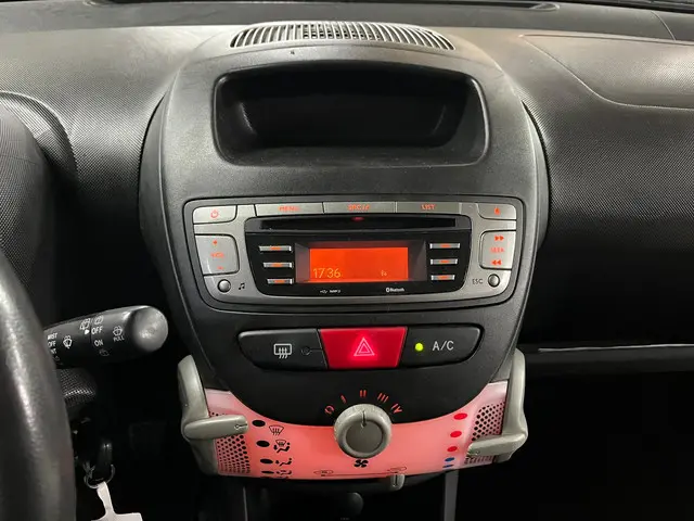 Citroën C1 1.0 Attraction 2013 Benzine 17