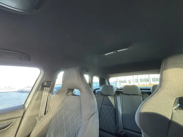 Škoda Karoq 1.5 TSI ACT Sportline Business 2020 Benzine 31