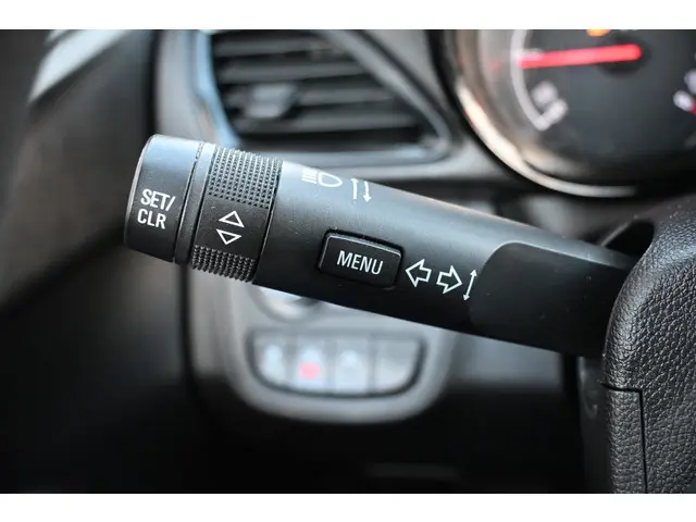 Opel KARL 1.0 ecoFLEX Edition 2018 Benzine 37