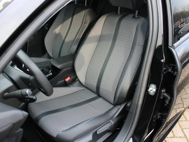 Peugeot e-208 EV Allure Pack 50 kWh 2022 Elektrisch 7