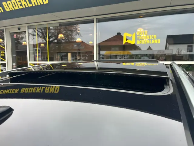 Volkswagen Golf Sportsvan 1.4 TSI Highline 2017 Benzine 22