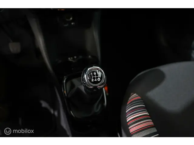 Citroën C1 1.0 VTi Feel - AIRCO 2019 Benzine 19