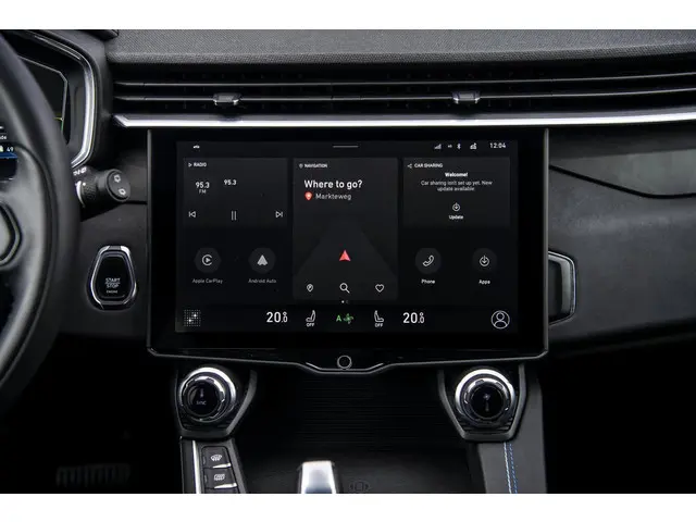 Lynk & Co 01 Plug-in Hybrid 2021 Hybride Benzine 10