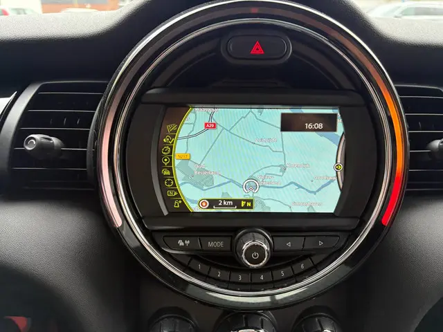 MINI One Mini 1.2 Chili Business *pano 2016 Benzine 15