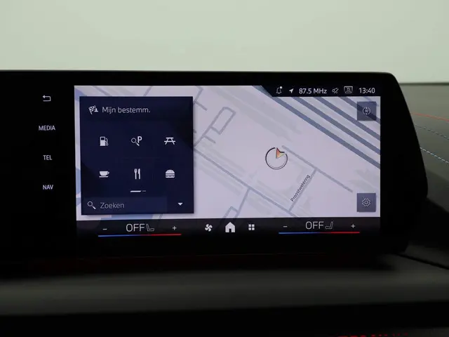 BMW 1 Serie 5-deurs M135i xDrive 2025 Benzine 12