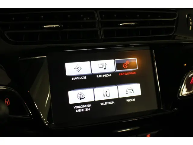 Citroën C3 1.2 PureTech Exclusive 2015 Benzine 27