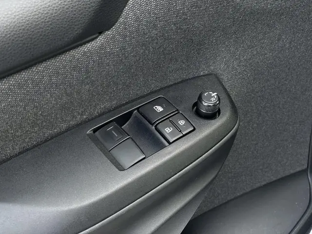 Toyota Yaris 1.0 VVT-i Active 2022 Benzine 13