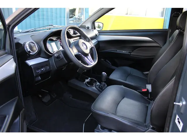 Aixam Crossover Brommobiel Emotion 2023 Diesel 10