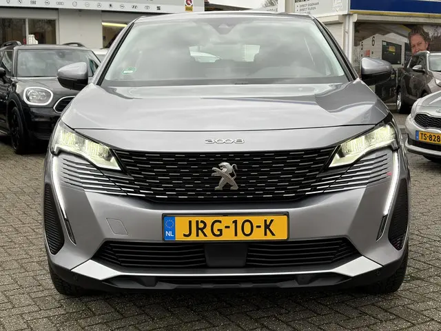 Peugeot 3008 1.2 PureTech Active Pack 2021 Benzine 12