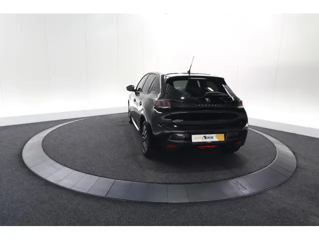 Peugeot 208 PureTech 100 Allure Pack 2023 Benzine 11