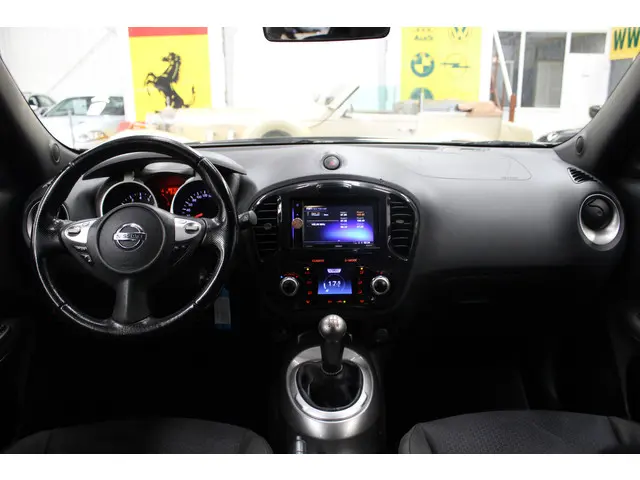 Nissan Juke 1.6 Acenta 2013 Benzine 8