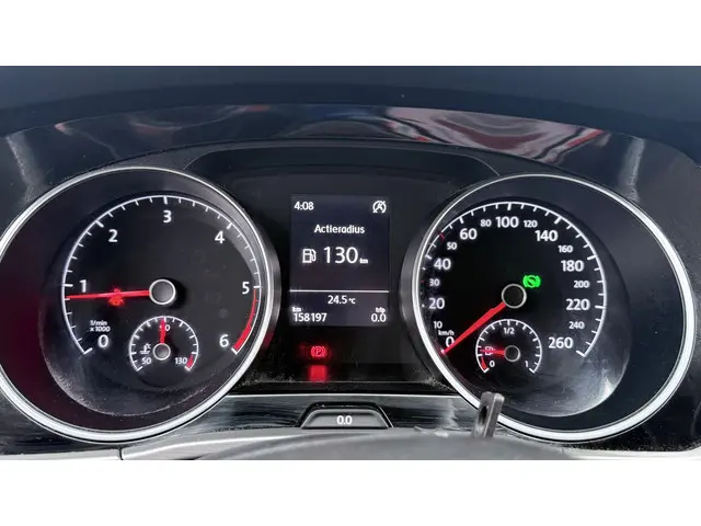 Volkswagen Touran 2.0 TDI SCR Comfortline 2016 Diesel 16