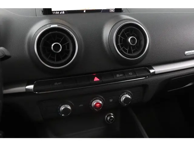 Audi A3 Limousine 30 TFSI Pro Line 2020 Benzine 25