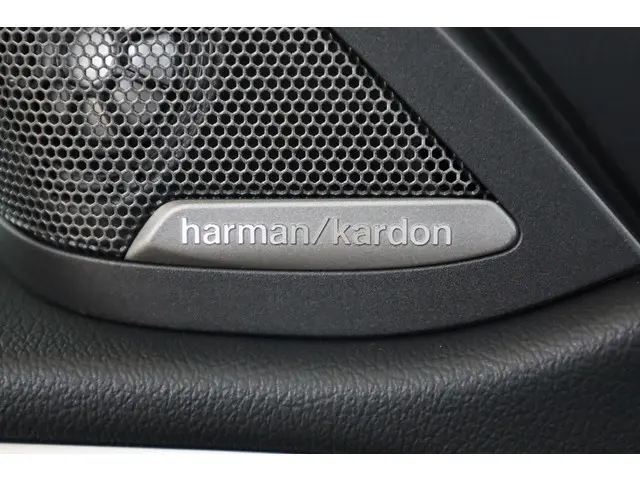 BMW i4 M50 2024 Elektrisch 26