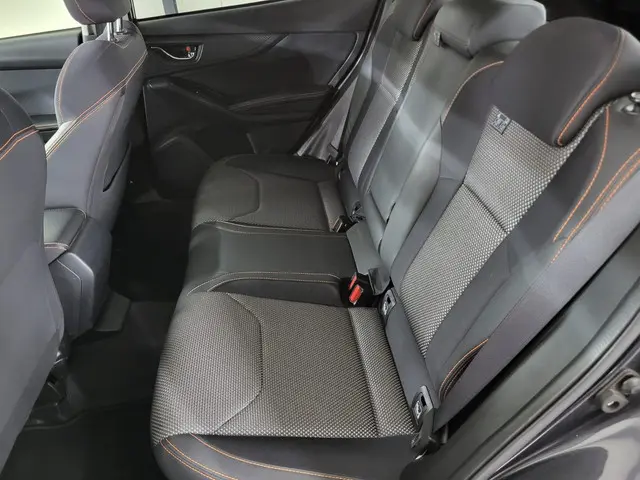 Subaru XV 2.0i Premium, Trekhaak, Camera 2018 Benzine 9