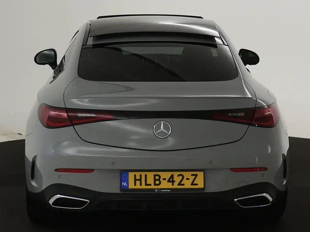 Mercedes-Benz CLE Coupé 200 AMG 2024 Hybride Benzine 30