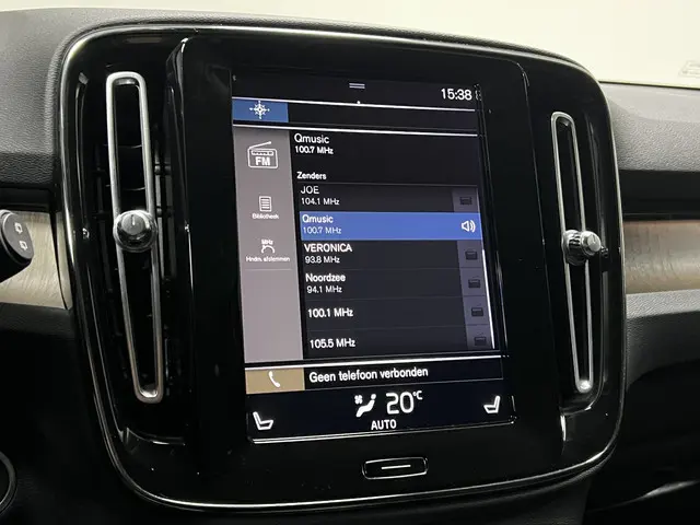 Volvo XC40 2.0 T4 Inscription 2019 Benzine 24