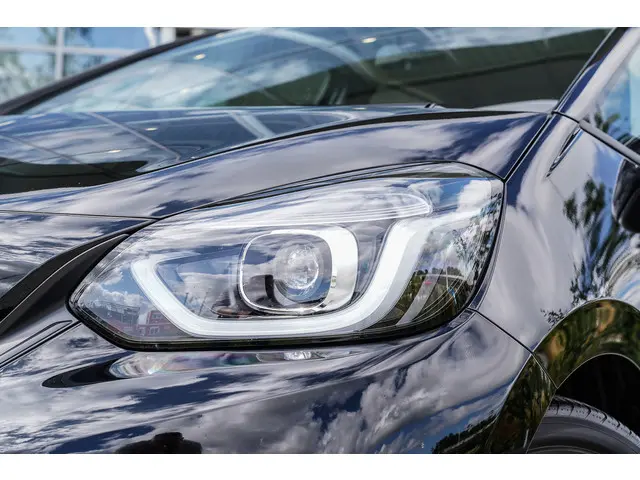 Honda Jazz 1.5i e:HEV ELEGANCE 2022 Hybride Benzine 12