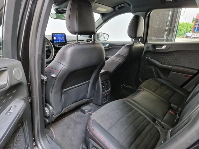 Ford Kuga 2.5 PHEV ST-Line 2021 Hybride Benzine 12