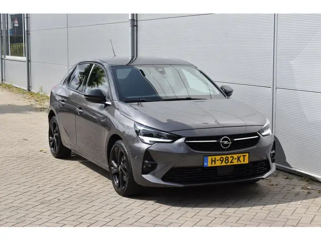 Opel Corsa 1.2 GS Line 2020 Benzine 2