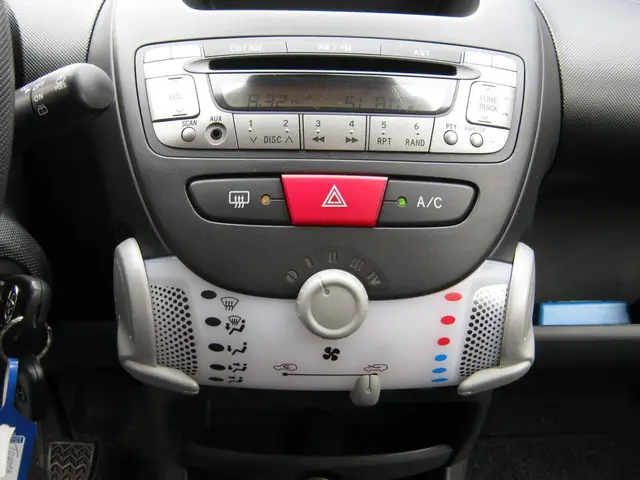 Toyota Aygo 1.0 VVT-i Comfort 2012 Benzine 9