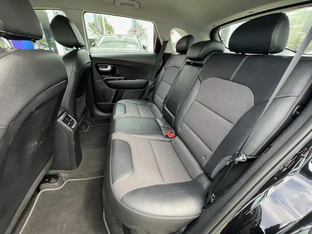 Kia Niro 1.6 GDi Hybrid DynamicLine 2018 Hybride Benzine 14