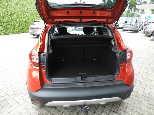 Renault Captur 1.2 TCe Helly Hansen 2015 Benzine 14