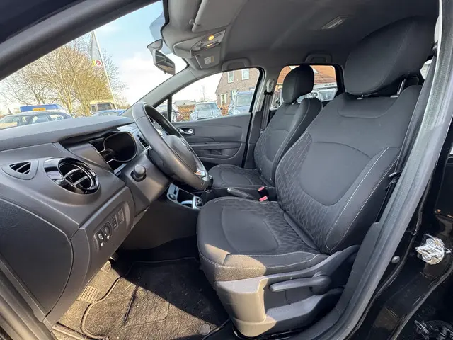 Renault Captur 0.9 TCe Limited 2020 Benzine 13